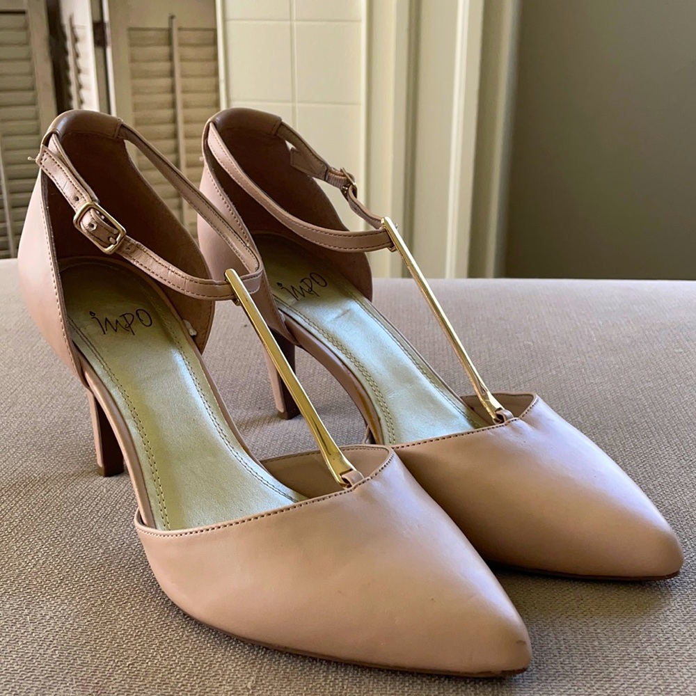 Size 10 Impo Tan Heels